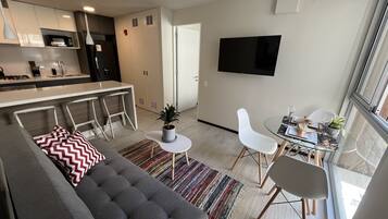 Smart TV, stereo