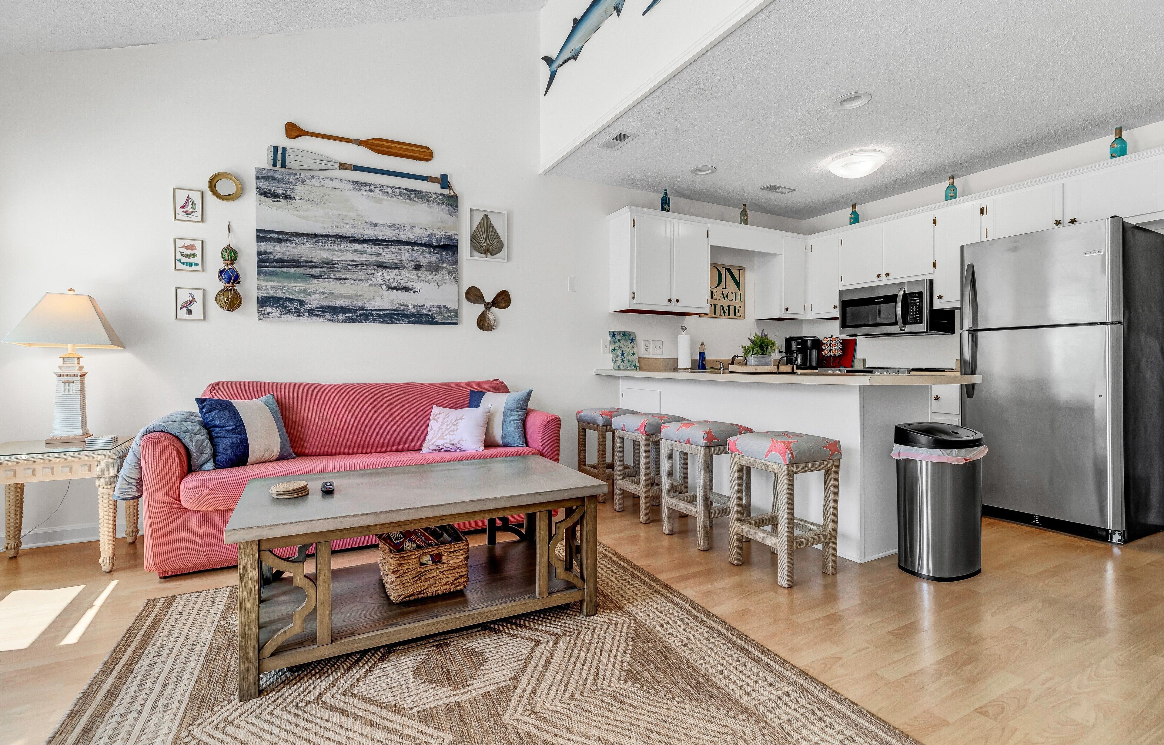 Waterfront Townhome w/Pool & Beach Access, Views, Dog Friendly