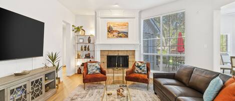 TV connectée, cheminée