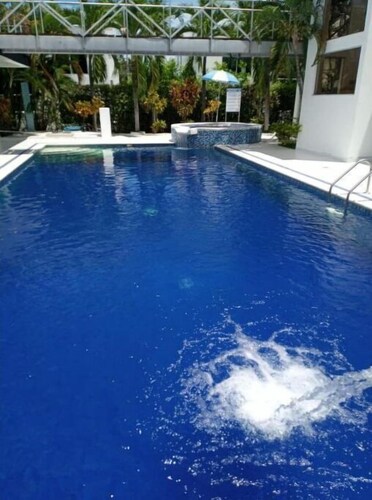 Villa Para dos con Piscina Jacuzzi y BBQ Privados