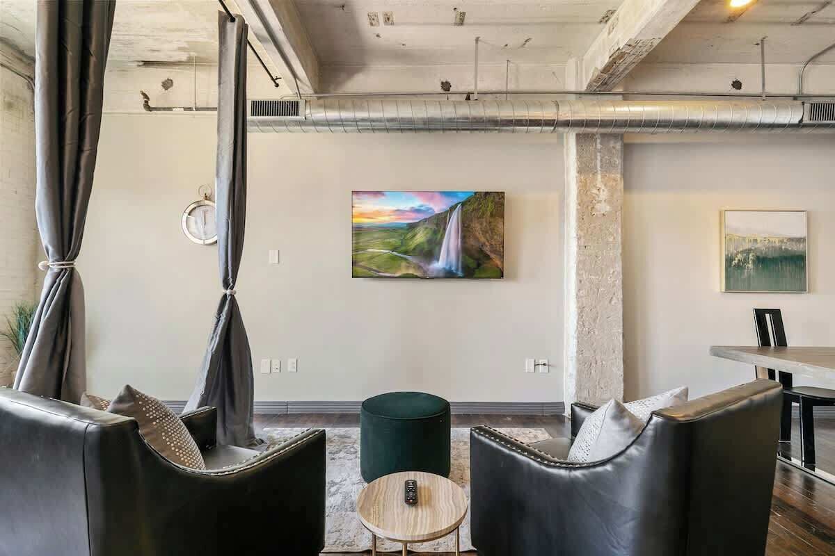 Fernseher, Videospiele, Arbeitsbereiche