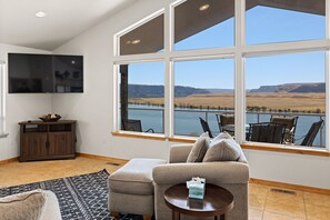 スマートテレビ