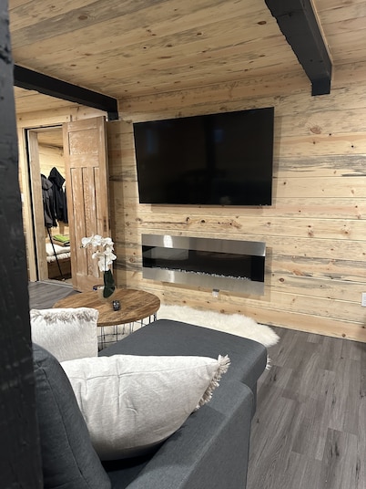 Welcome to The Saltbox Cottage!