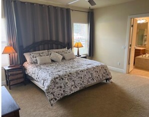 3 camere, una scrivania, Wi-Fi gratuito, lenzuola