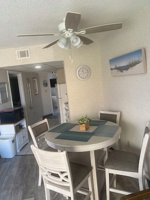 Dining - Your Palace on the Beach (Myrtle Beach)