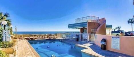 Indoor pool, outdoor pool