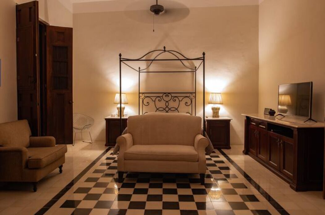 Colonial family house