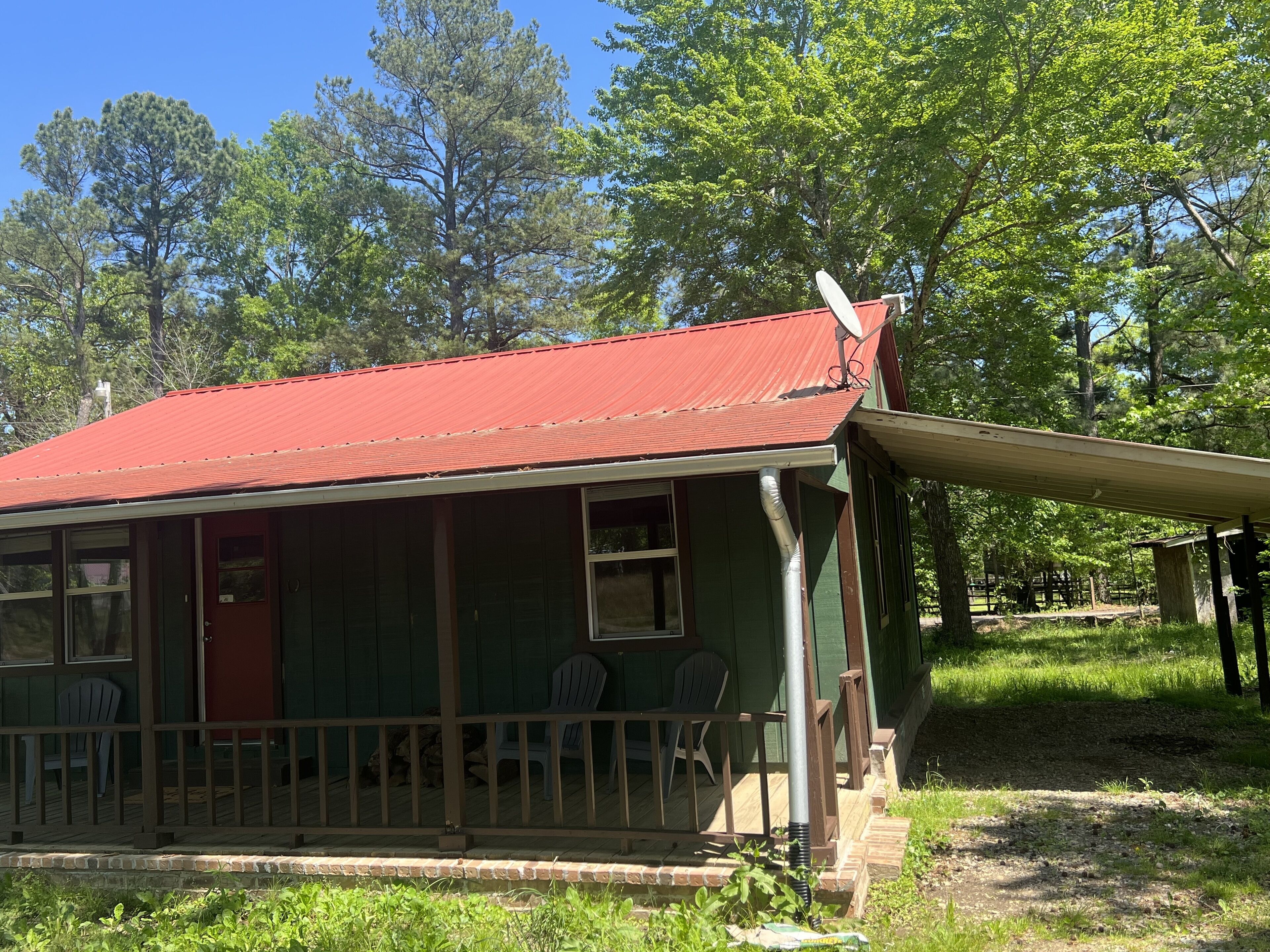 Luxury cabin close to State Parks!