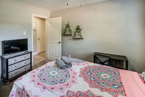 3 chambres, bureau, fer et planche Ă repasser, Internet gratuit