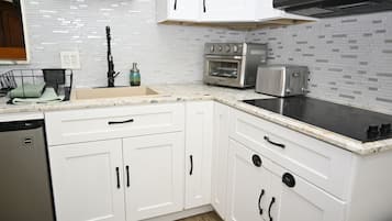 Microwave, stovetop, paper towels