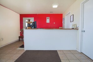 Reception - OYO Hotel Waurika OK US-70 near Wichita Falls (Waurika)