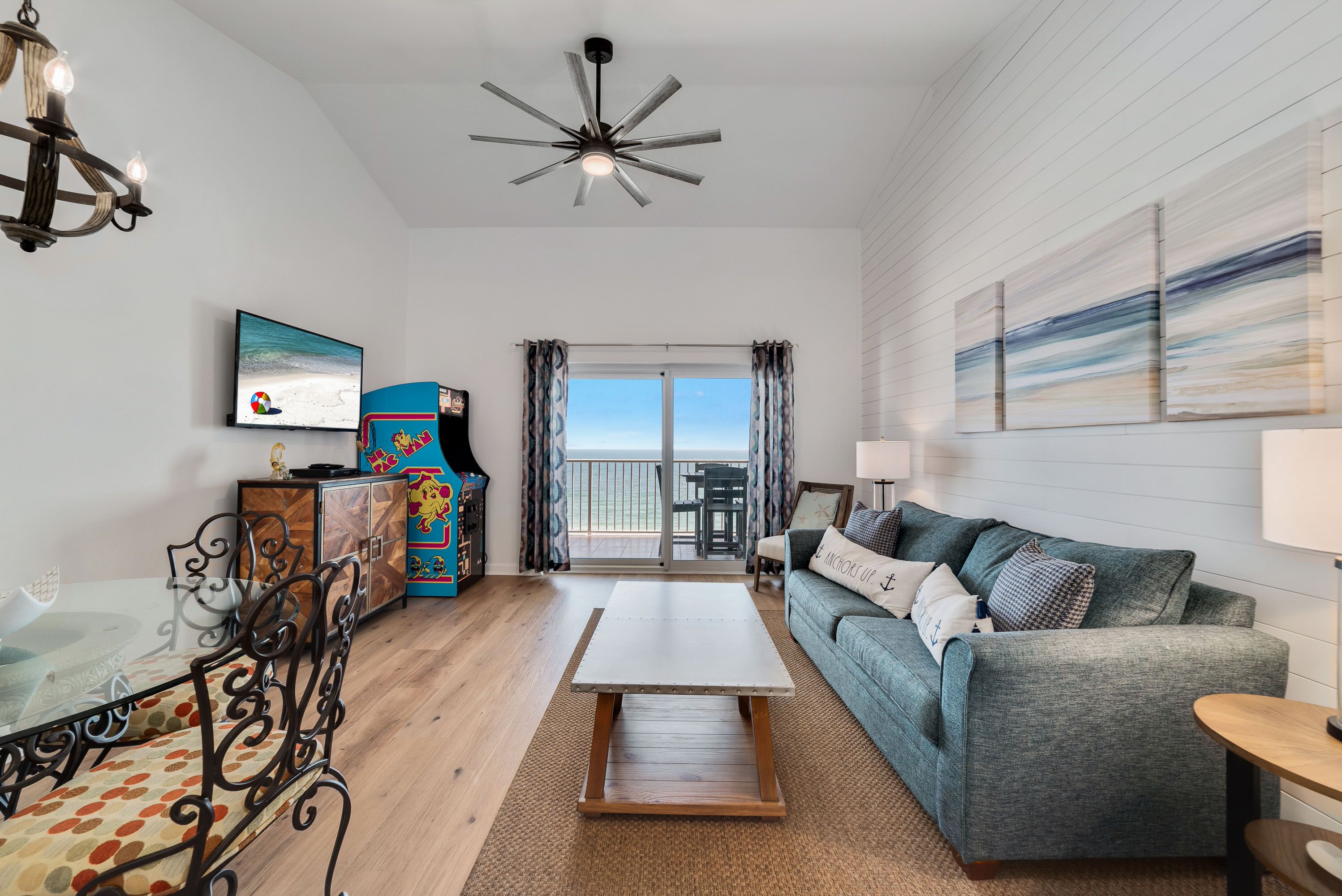 BEACH FRONT, OUTDOOR POOL, WATERFRONT
