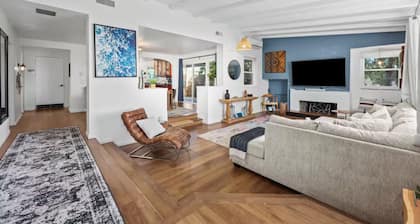 Spacious Escape 4BR - Guesthouse, Hot Tub + Games