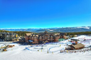 Property grounds - One Ski Hill Penthouse — Two Kings & Divide Views (Breckenridge)