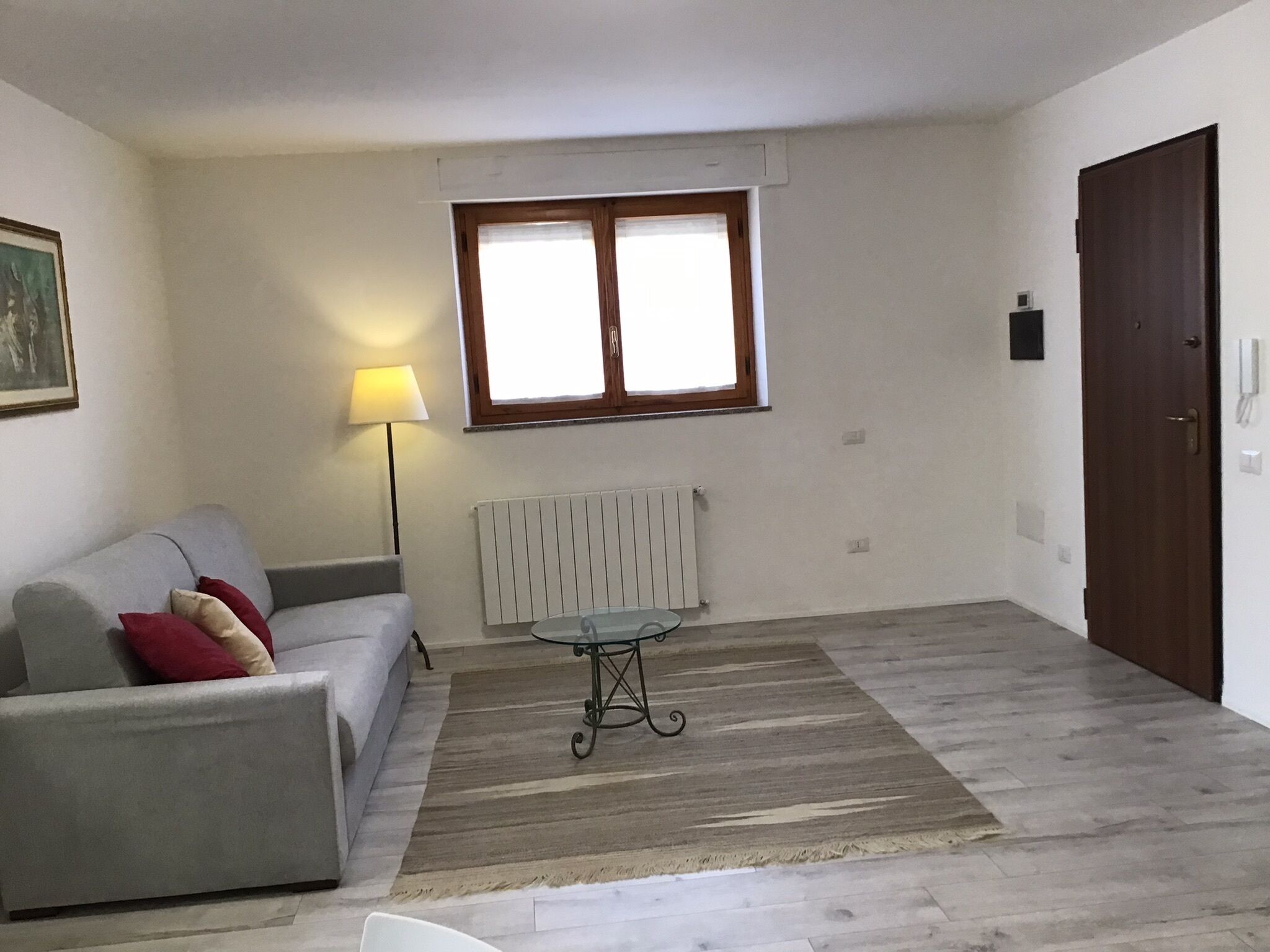 Entire apartment with independent entrance