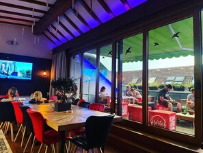 Coin salon dans le hall