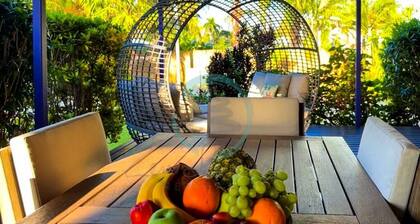 Zenhouse Bali: Pool ~ Garden ~ Massive Grounds