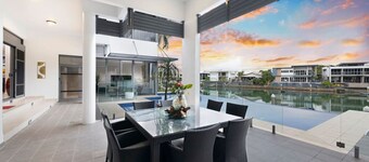 ZenLux Infinity 4BR-Private Pool