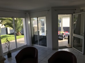 Interior - Family home 10 min from the beach and 15 min from the town center (Concarneau)