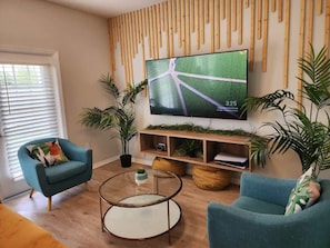 Fernseher, Videospiele, Arbeitsbereiche