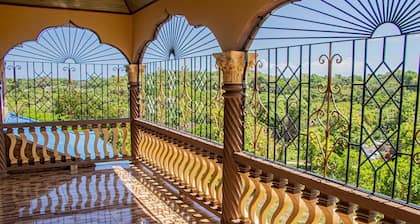 Blue Berry Hills Villa