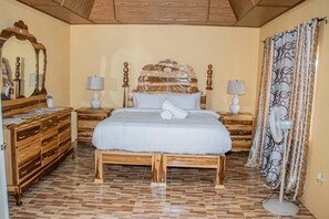 Vila superluxo | 4 quartos, ferros/tábuas de passar roupa, Wi-Fi de cortesia