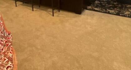 Secluded Bedroom/Private Entry