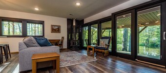 Lake View Cabin Near Nashville | Private Dock & Scenic Views 1+BR, 1BA