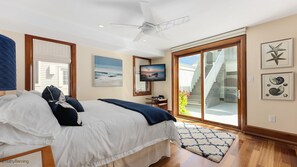 6 bedrooms, iron/ironing board, WiFi, bed sheets