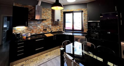 Apartamento Nuevo y Reformado Para 8 Personas en Centro Gijon!