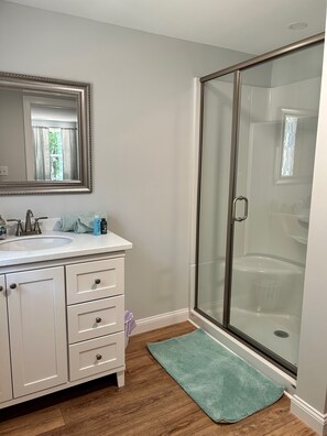 Shower, towels, soap, shampoo