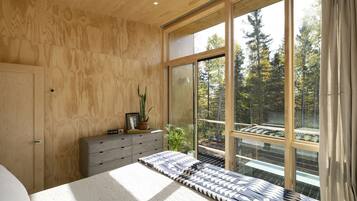 3 soverom, reiseseng for barn, wi-fi (inkludert) og sengetøy