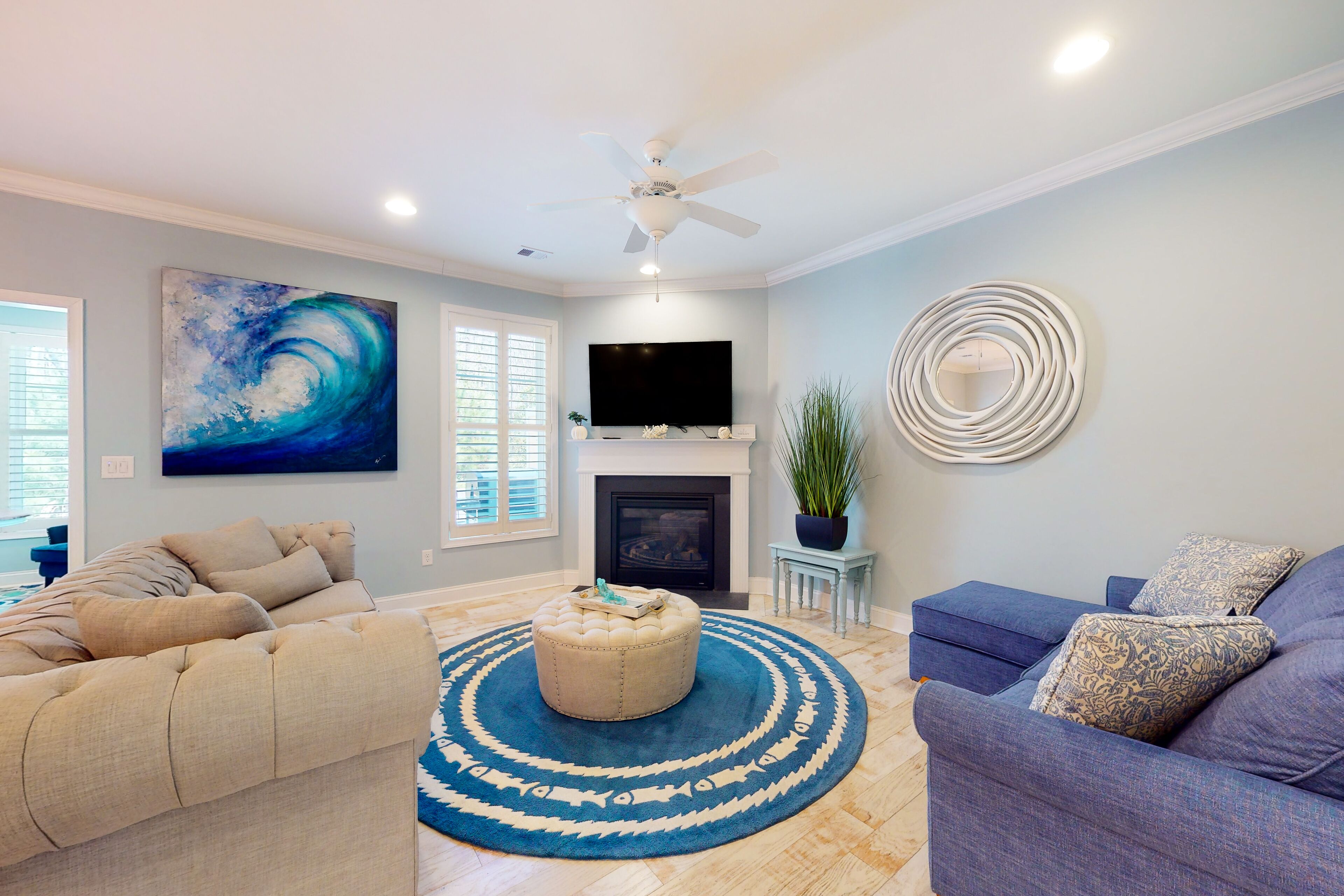 Bayside Resort condo with pools, saunas, athletic courts, on-site golf, and pier