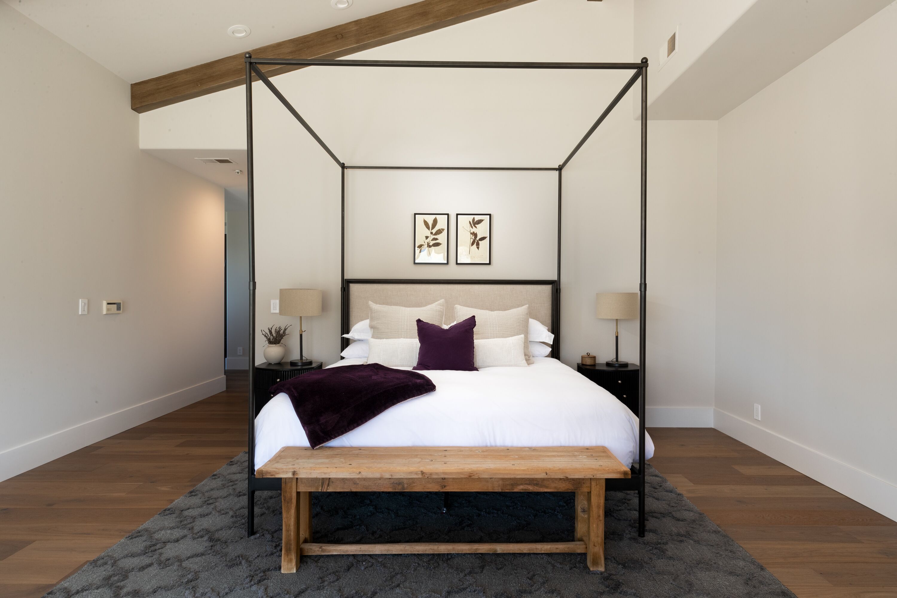 Coyote Hills Ranch & Vineyard with pool & spa!