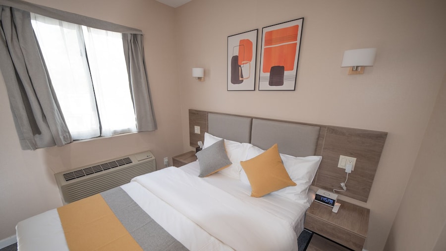 Flushing Garden Hotel