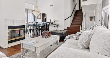 Resort Style House In High Dessert