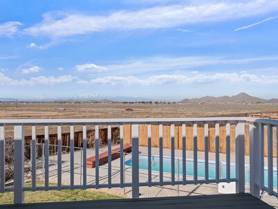 Resort Style House In High Dessert