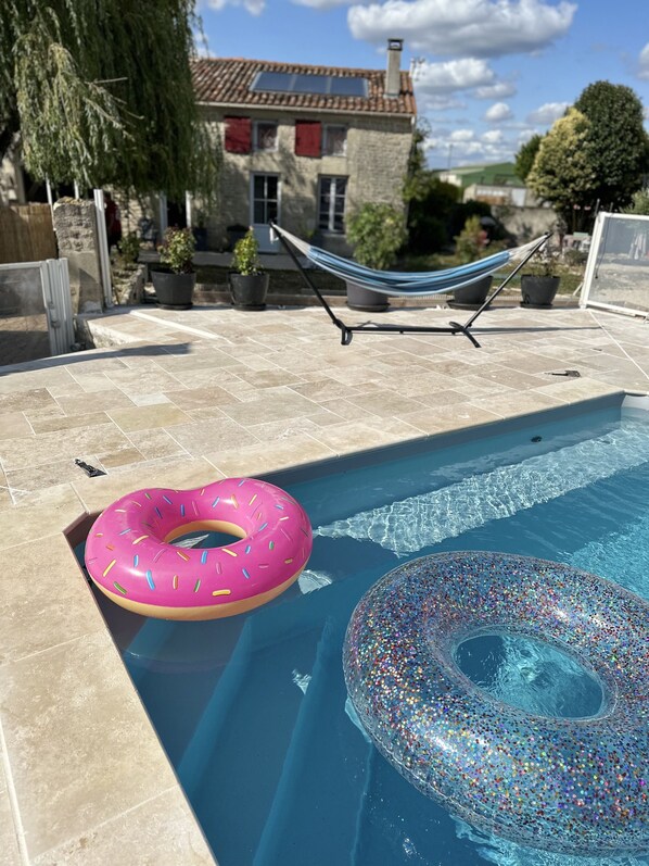 Piscine extérieure, piscine chauffée