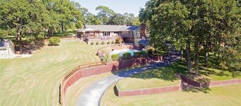 South Tulsa Private Gated Oasis