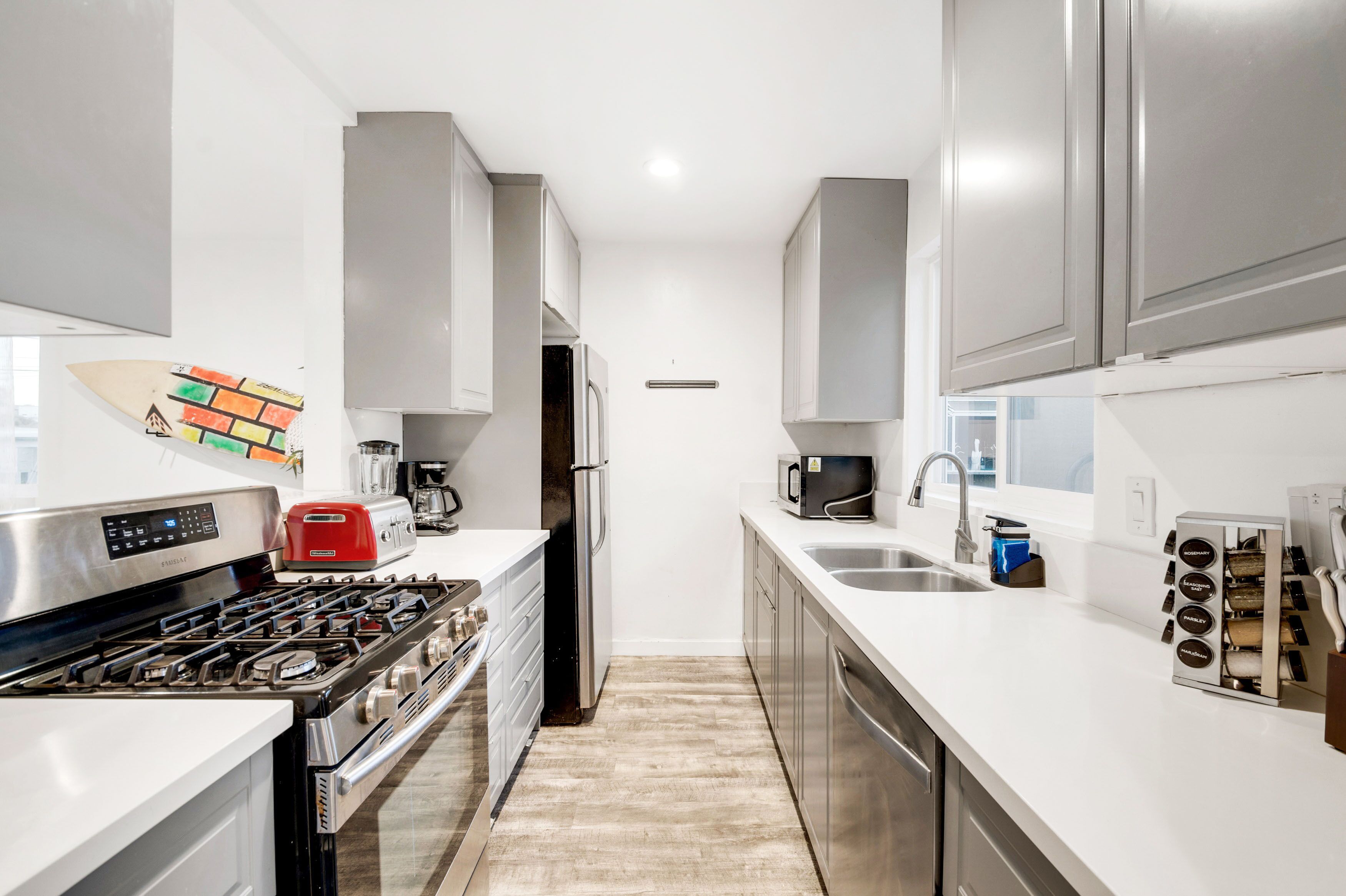 Beach Home in Marina del Rey - 5 min walk to beach