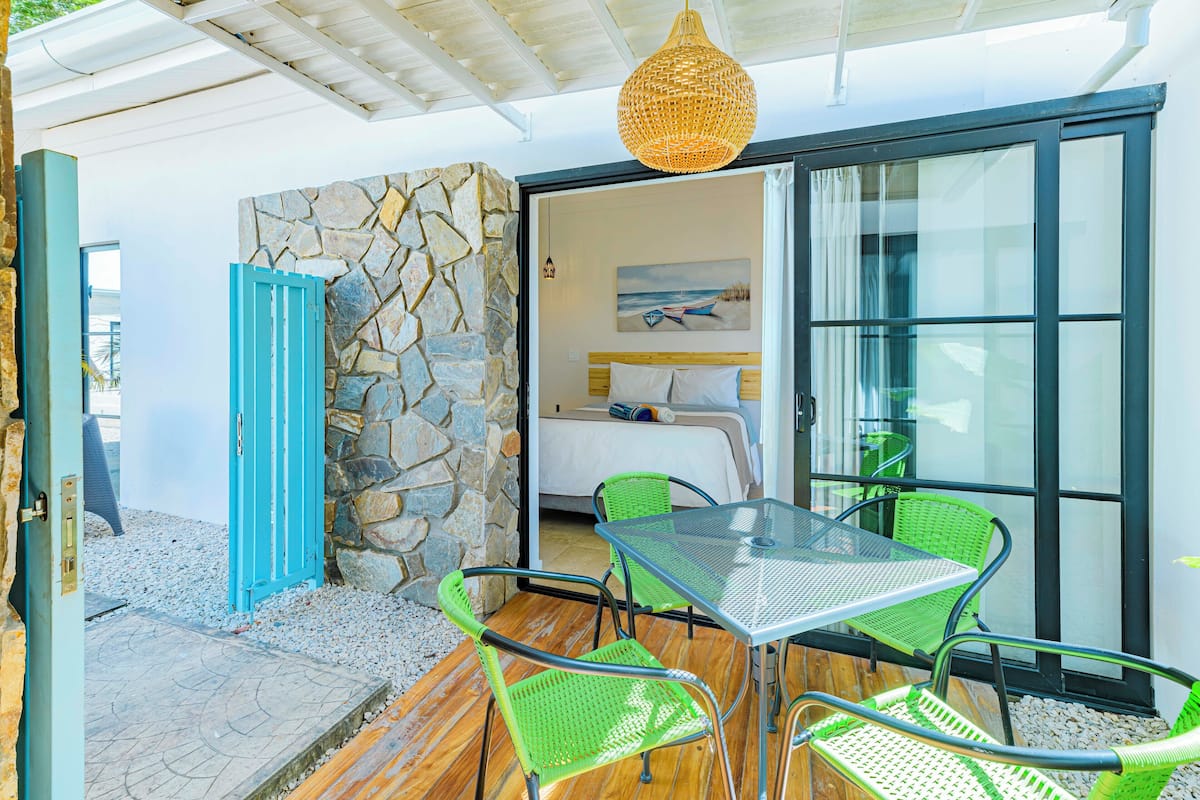 Familienvilla, 2 Schlafzimmer | Kostenloses WLAN, Bettwäsche