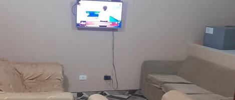 Téléviseur à écran plat