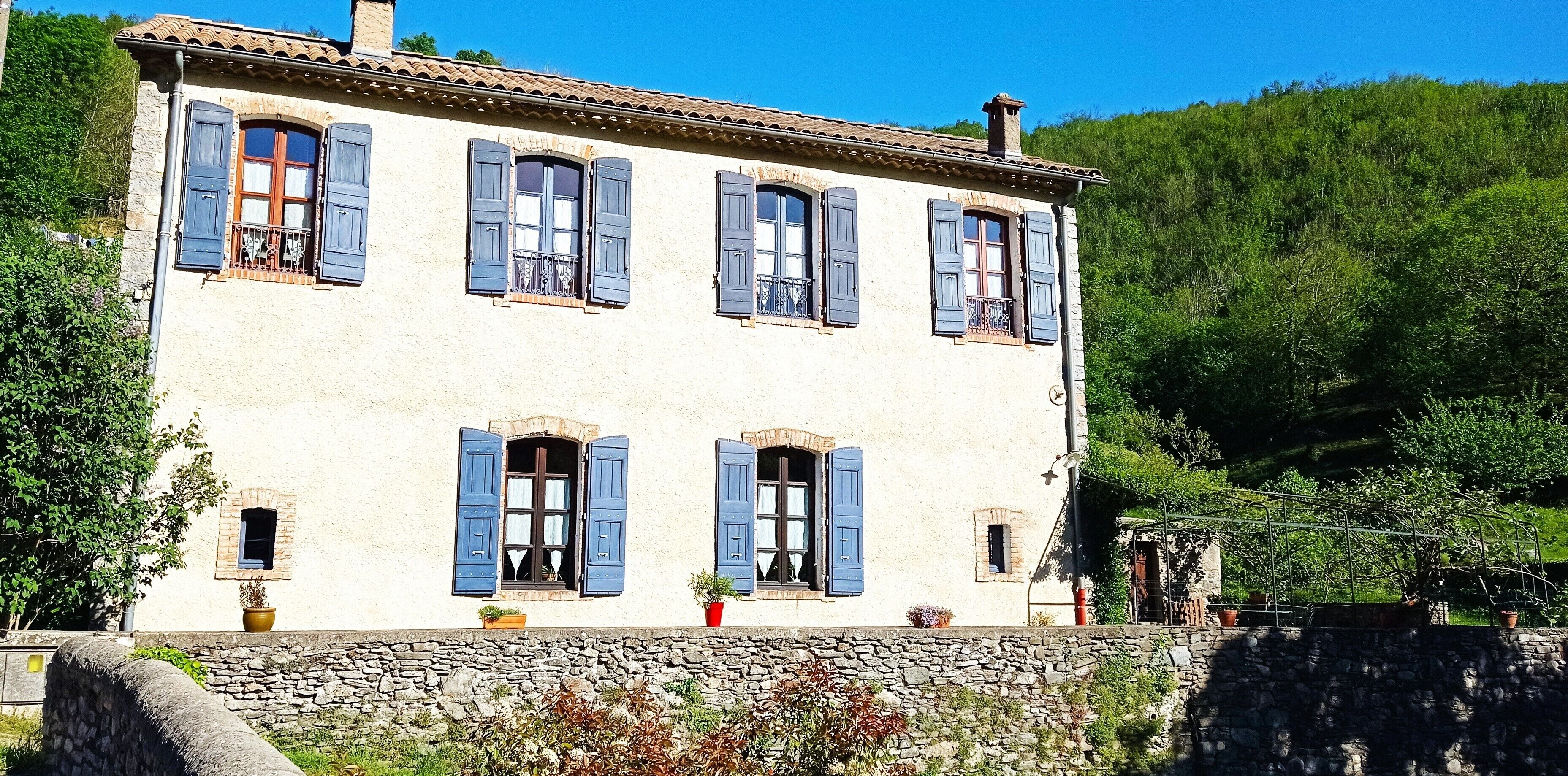 Grande Maison de Charme Avec Piscine, en Pleine Nature