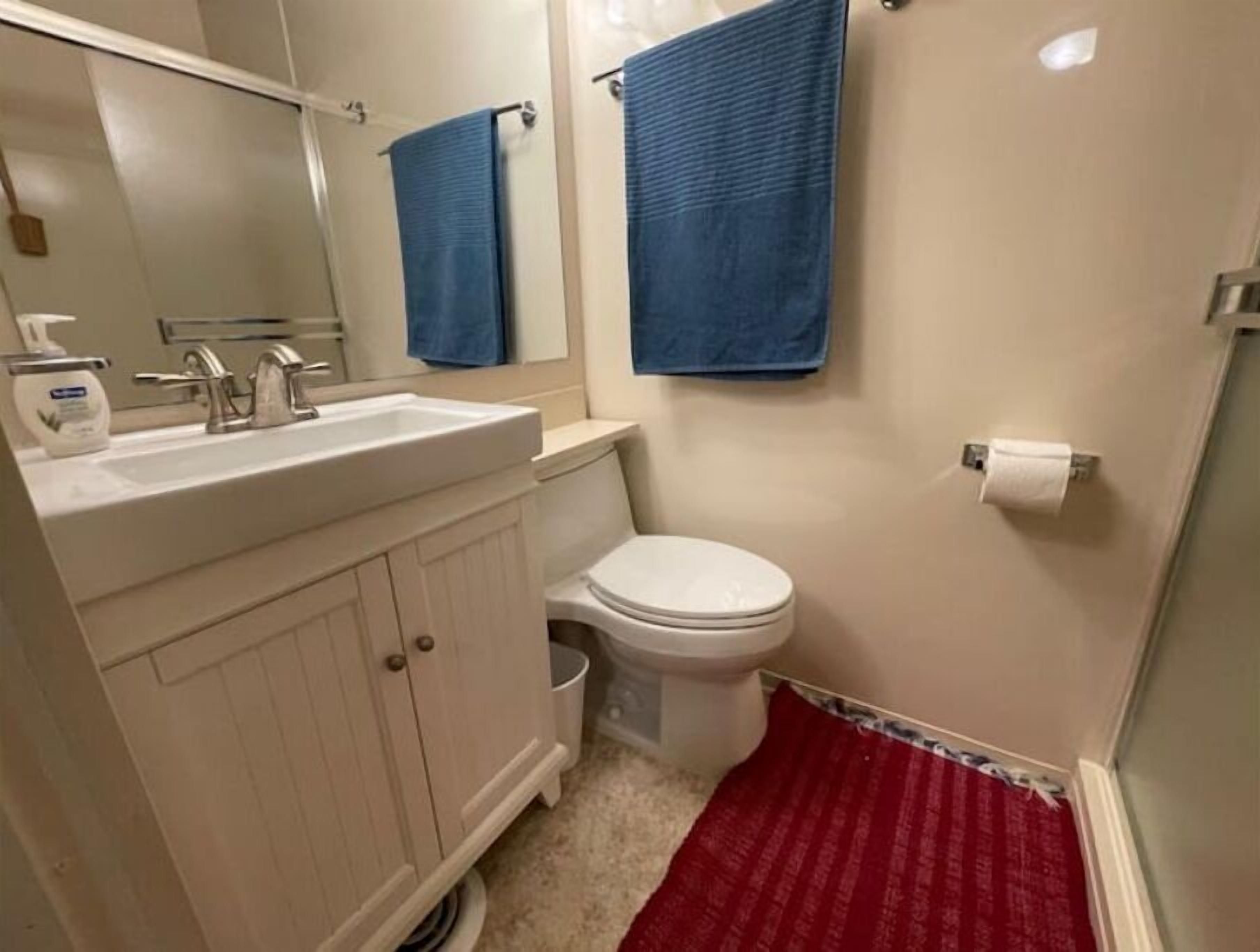 Entire house on the beautiful St. Clair River!