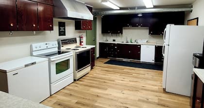 WorkStay Lodging - Yarbo, SK - Near Esterhazy & Mosaic K1, K2, & K3
