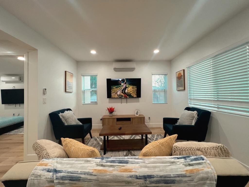 Wanderer's 2B1B Haven