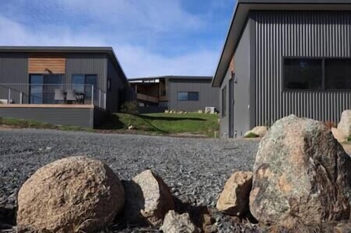 #4 Brand new modern Eco cabin with fantastic views