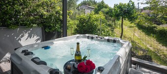 Splendida casa a Lozari con jacuzzi