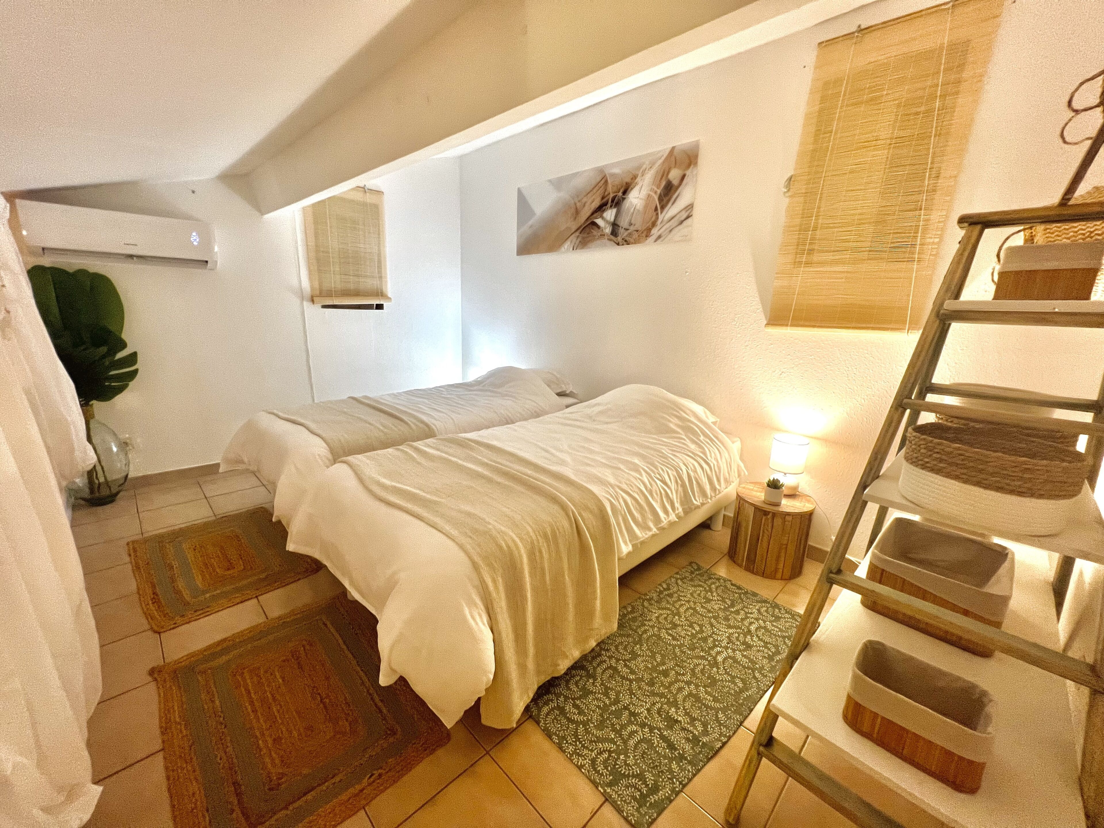 Maison Le Cabanon by Loumax