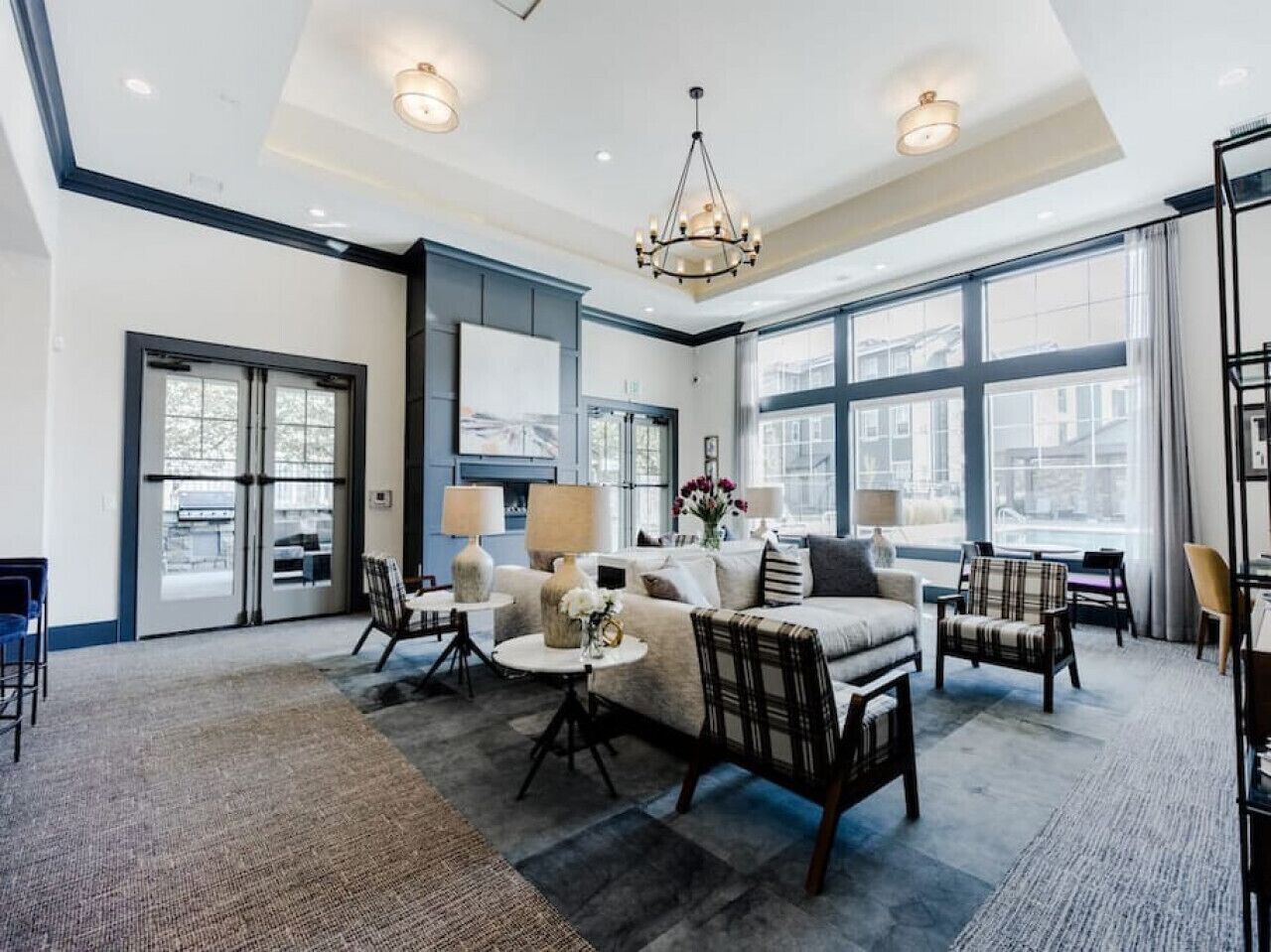 Resort Like Amenities | King bed |Queen Bed | Fast Wi-Fi | Sleeps 7 Close to Mountains